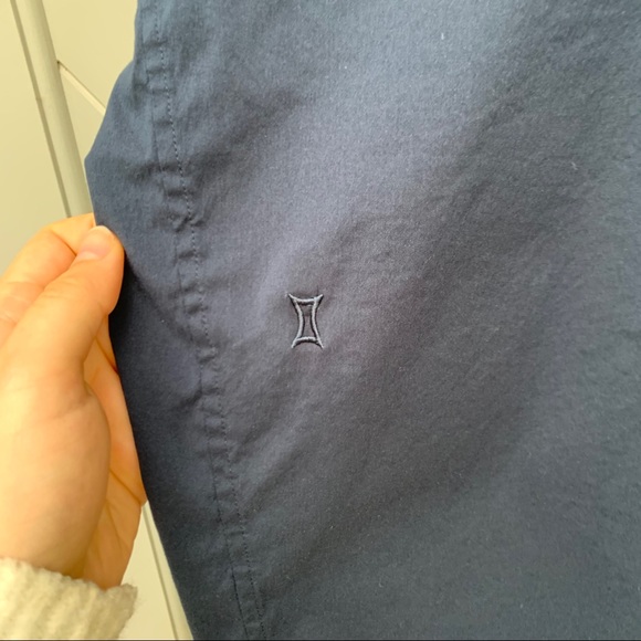 Kit and Ace Button-Down Shirt - Picture 3 of 4